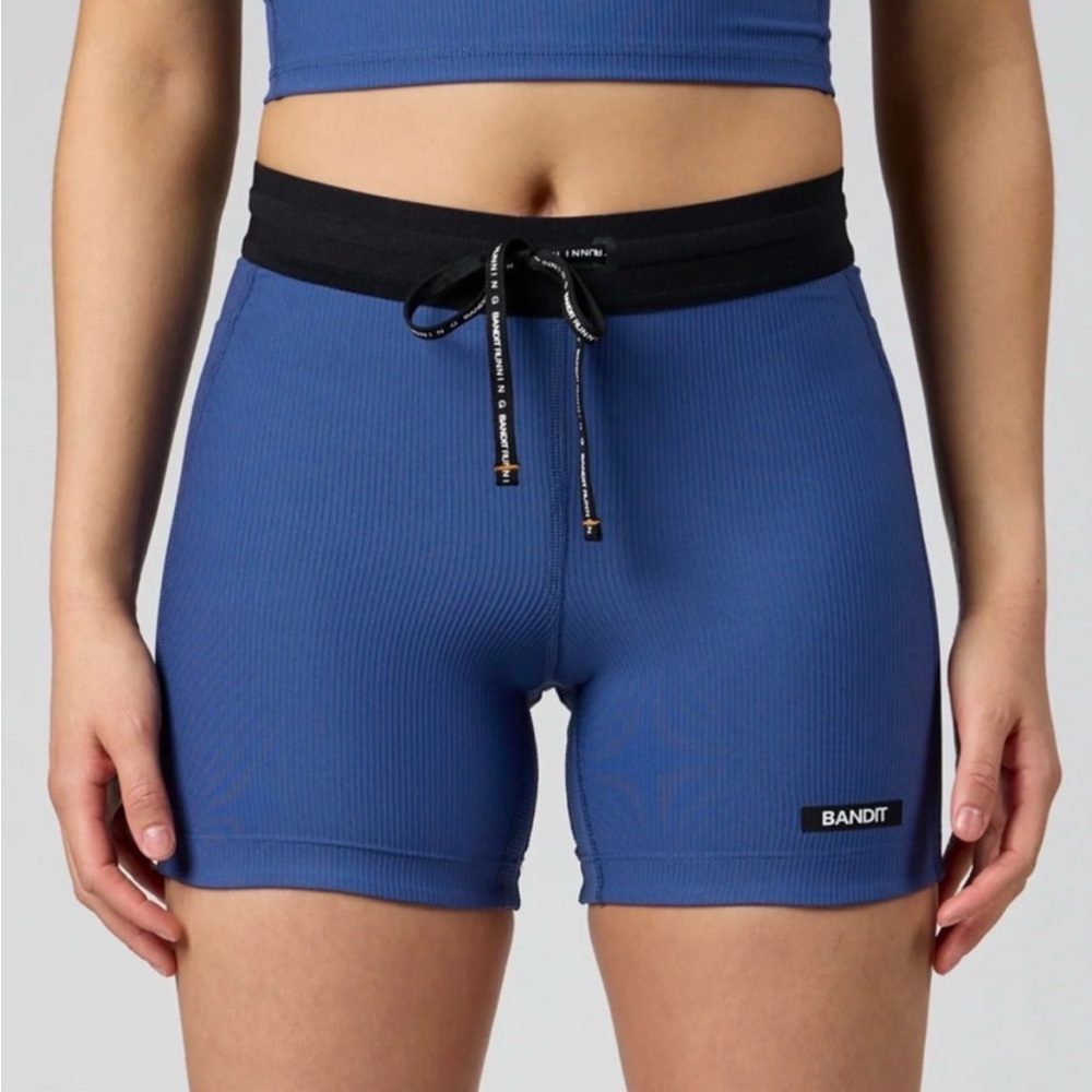 Bandit Cadence 5” shorts in XS Space Blue